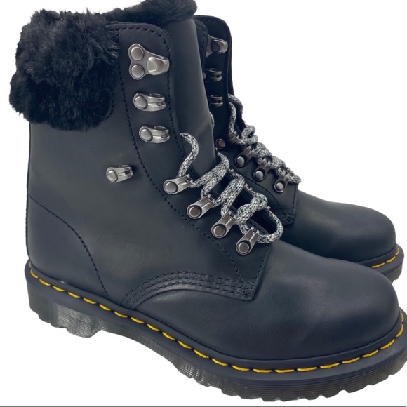 Dr. Martens 1460 SERENA COLLAR FAUX FUR LINED LACE UP BOOTS in BLACK Size 7 - Picture 6 of 15
